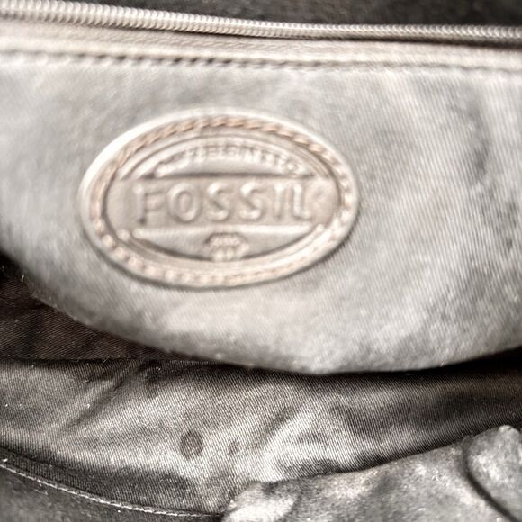 Fossil Off White Multi Color Leather Shoulder Bag Chunky Silver Hardware - Picture 9 of 16